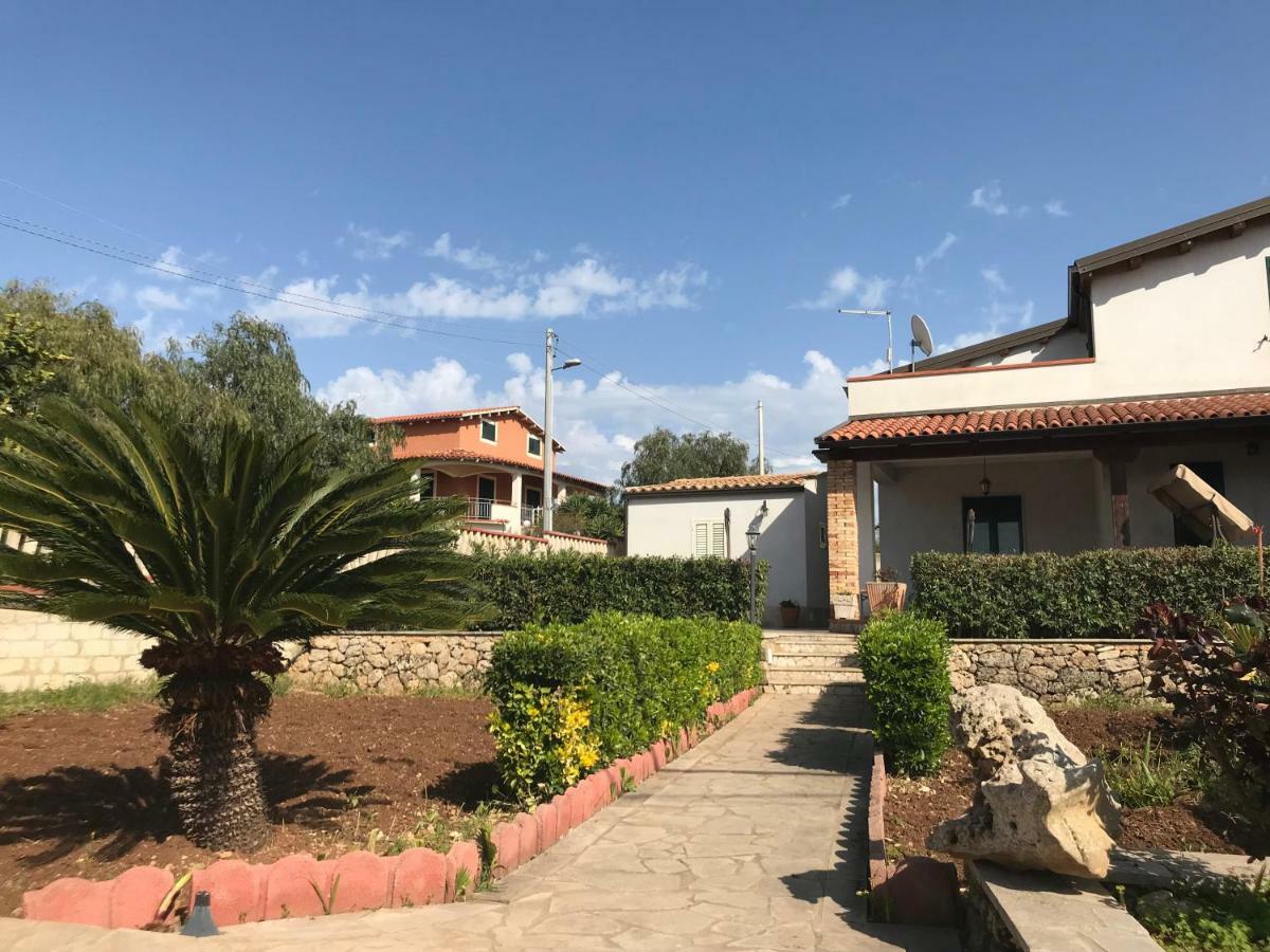 Villa Salvatrice Lido di Noto ภายนอก รูปภาพ