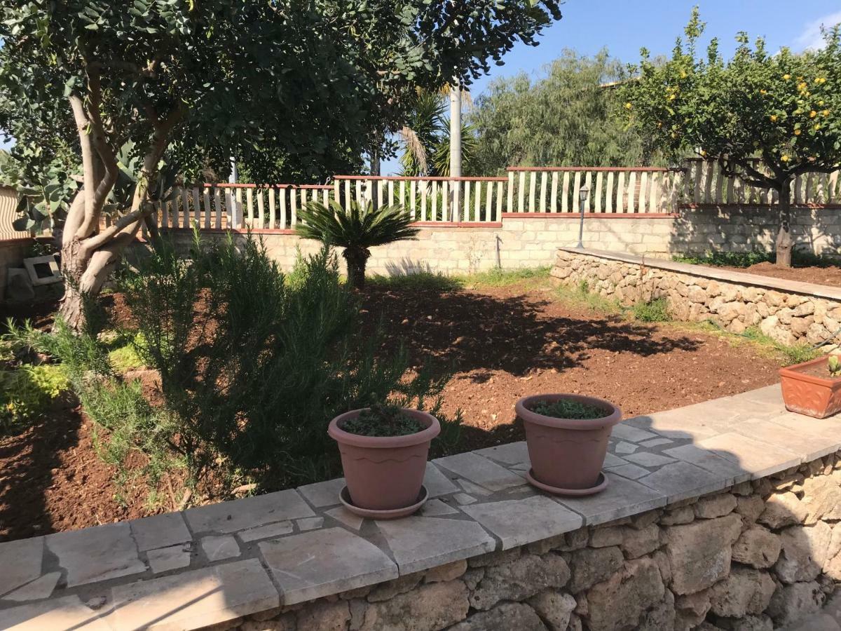 Villa Salvatrice Lido di Noto ภายนอก รูปภาพ